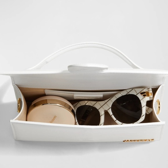 Jacquemus Le Grand Bambino Leather Crossbody Bag - Picture 5 of 10